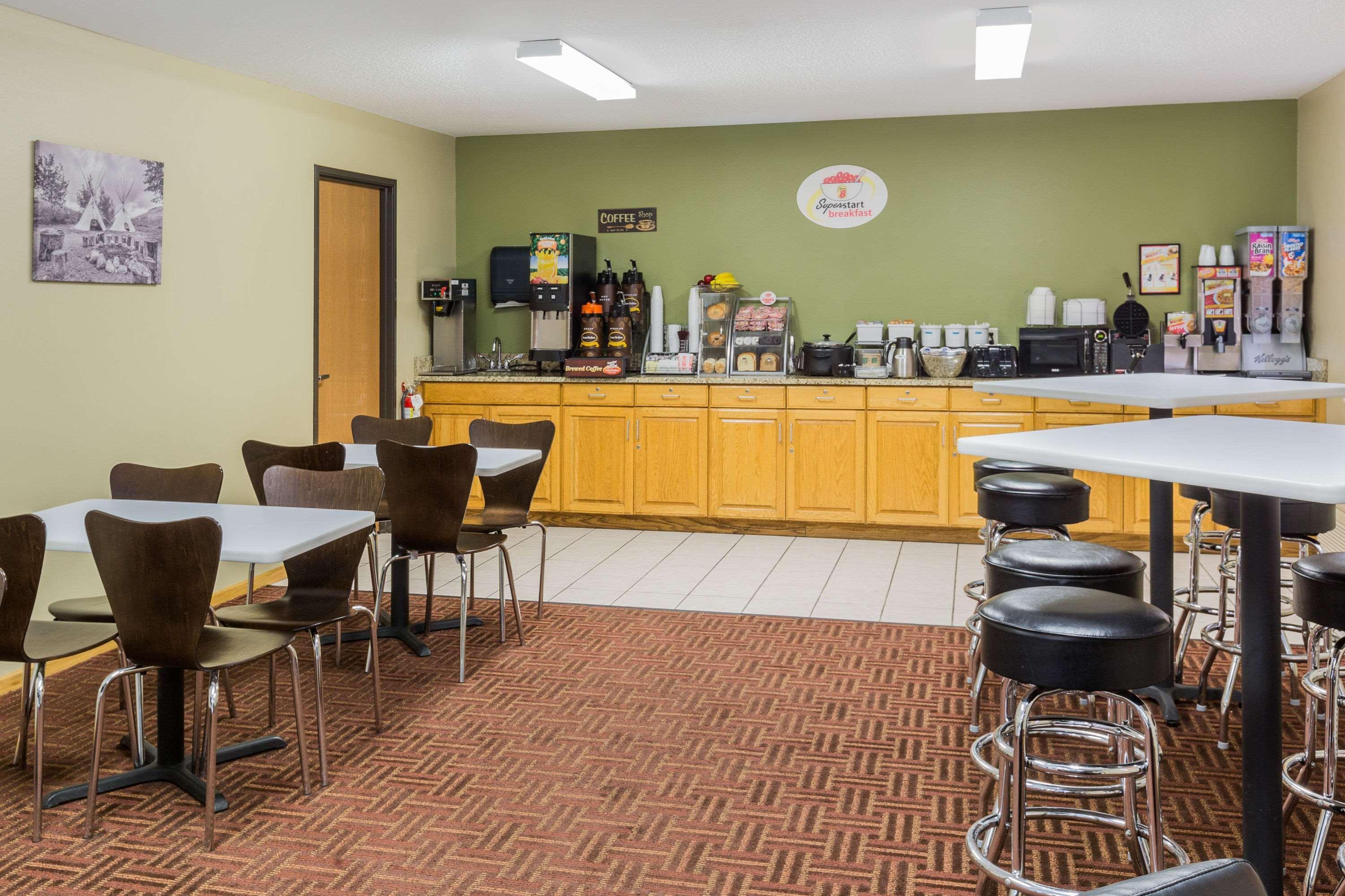 Super 8 By Wyndham Sioux Falls Zewnętrze zdjęcie