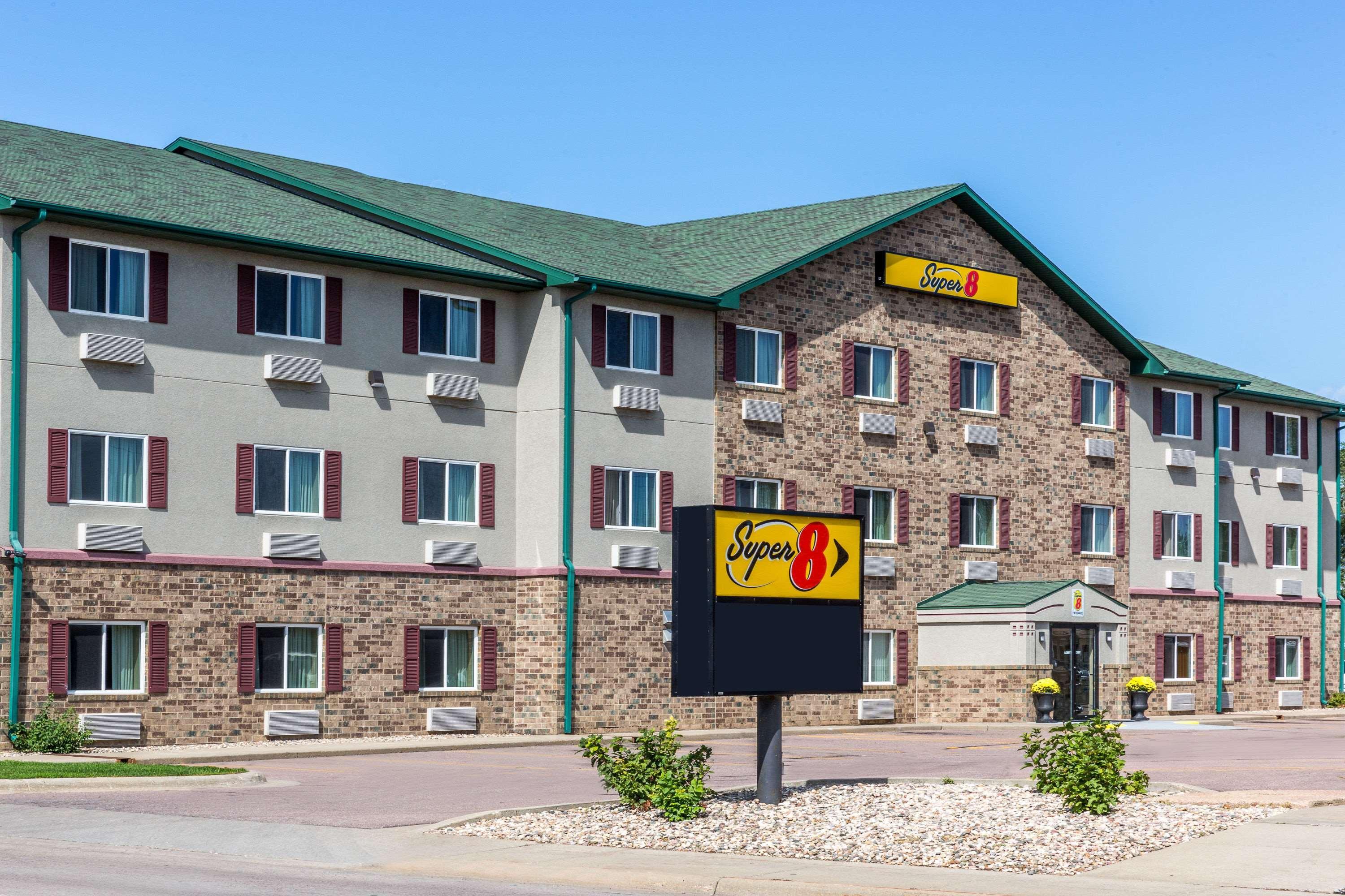 Super 8 By Wyndham Sioux Falls Zewnętrze zdjęcie